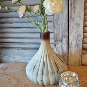 Geniale Vase, Keramik, Keramikvase, Vintage Stil, Flaschenvase, grün Bild 3