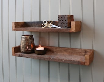 Great wall shelf, old wood rustic, 60 cm, wall shelf, shabby, vintage, recycled.