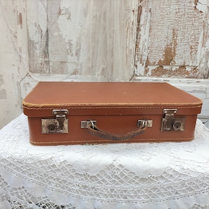 Children&#39;s suitcase, 50s/60s