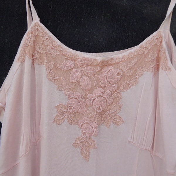 vintage Negligee, size 46