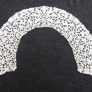 Collar, Plauen lace