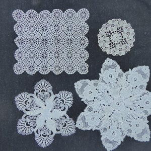 4 vintage doilies, Plauen lace