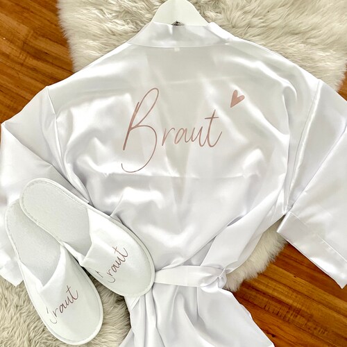 Set of 2 Dressing Gown + Wellness Slipper Bride Wedding Bridal Kimono - JGA - getting ready - customizable