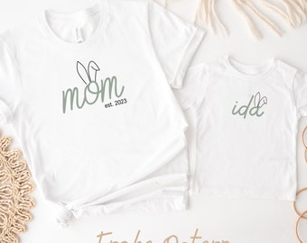 Mom Ostergeschenk Tshirt Hasenohren personalisiertes Shirt Ostern Muttertag Osternest Mutter Tochter Partner Tshirt