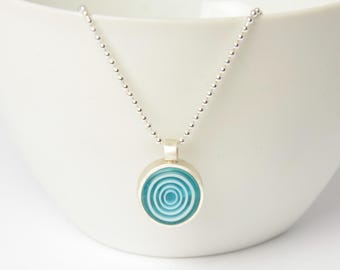 Anhänger mit Millefiori-Glasstein türkise/hellblaue Kreisen mit/ohne Kette   ab