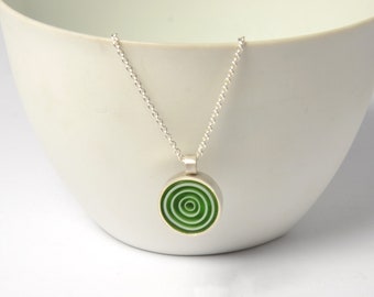 Pendant with millefiori glass stone green circles with/without chain