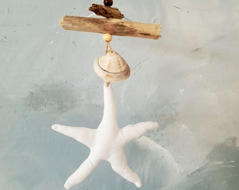 Maritime decoration, summer decoration, bathroom decoration, starfish, shell, driftwood, wood drift, garland, mobile, wooden bead