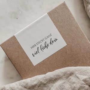Aufkleber Viel Liebe | Verschlussetikett, Siegel für Verpackungen 6x8cm A7 A6 | ideal für Papiertüten, Versandtaschen, Briefe, Versandkarton