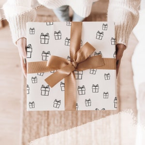 Geschenkpapier Rollen 70x100cm im 3er Set, gerollt geliefert | Schwarz-Weiß Design Geschenke | ideale Geschenkverpackung zum Geburtstag Fest