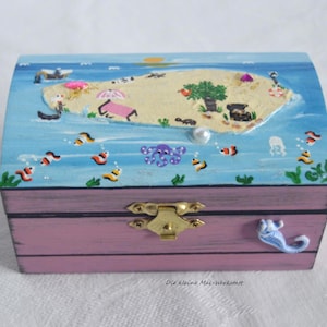 kleine Schatzkiste Erinnerungskiste aus Holz rosa handbemalt  personalisierbar
