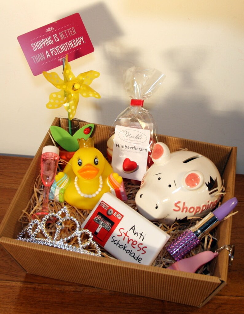 Money Gift Shopping Queen Gifts Etsy - image 0