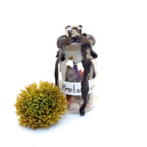 Protection spell jar, Witch spell bottle, witchcraft, luck bottle, Spell craft, bottle craft, altar spell, home spell, witch bottle