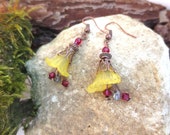 Earrings, pierced, yellow, red, copper, Luci, glass beads, romantic, playful
