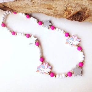 Collar unicornio para niño, collar infantil, collar con nombre, hecho de cuentas de madera, estrellas blancas, rosas, plateadas, elástico, personalizable