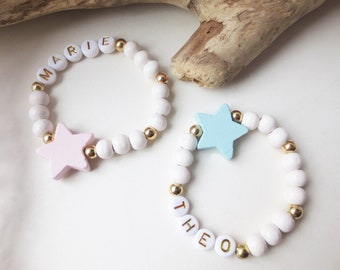 1 piece bracelet, baby shower, baby, baby party, choice of color, pink or light blue, gold, wooden beads, desired name, personalizable, star, baptism