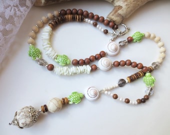 Hippie necklace, long necklace, turtles, boho, wooden beads, unique, beige, brown, silver, green, unique, 51 cm, ethno, snails, shells