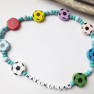 Bunte Kette für Kinder, Jungen, Kinderkette aus Holzperlen, Fußball, Fußbälle, elastisch, türkis, bunt, Namenskette, Wunschname