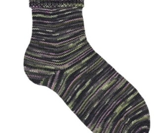 Wollsocken, im Wunsch Design handgestrickt und in allen Größen auf Bestellung gestrickt