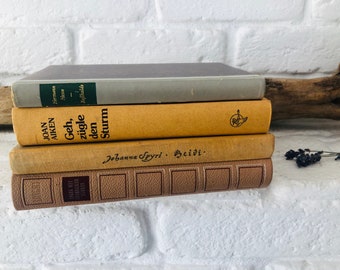 Shabby*package of ancient books*novels*poetry*class. Works Skandi Hygge