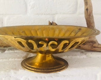 Holland*ancient bowl* Jardiniere foot bowl ornate bowl fruit bowl brass patina