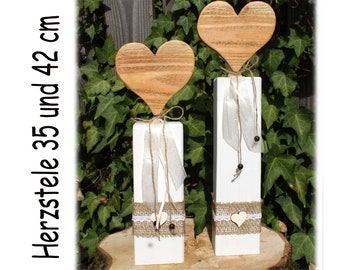 2er Set Holzstele mit HERZ 42/35 cm, shabby chic