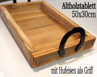 Rustikales Tablett aus Altholz mit Hufeisen als Griffe , Dekotablett, Tischdekoration, Holzbrett, Altholz, Präsentation...