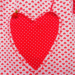 Einschulung Herz rot weiß Prinzessin Mädchenkleid Herzen Bild 2