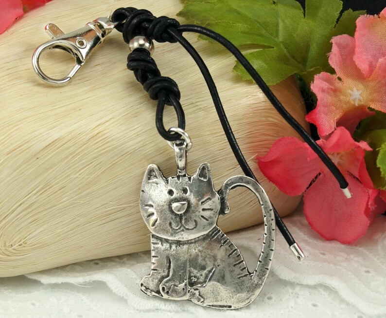 Goth Katzen Schlüsselanhänger - Schwarzer Y2K Style Mit Attitüde