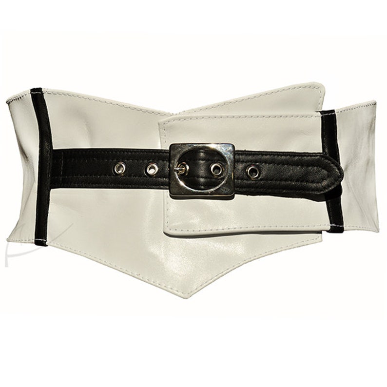 White and black and beige leather belt image 1