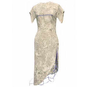 Kleid mit durchbrochenem Schlitz