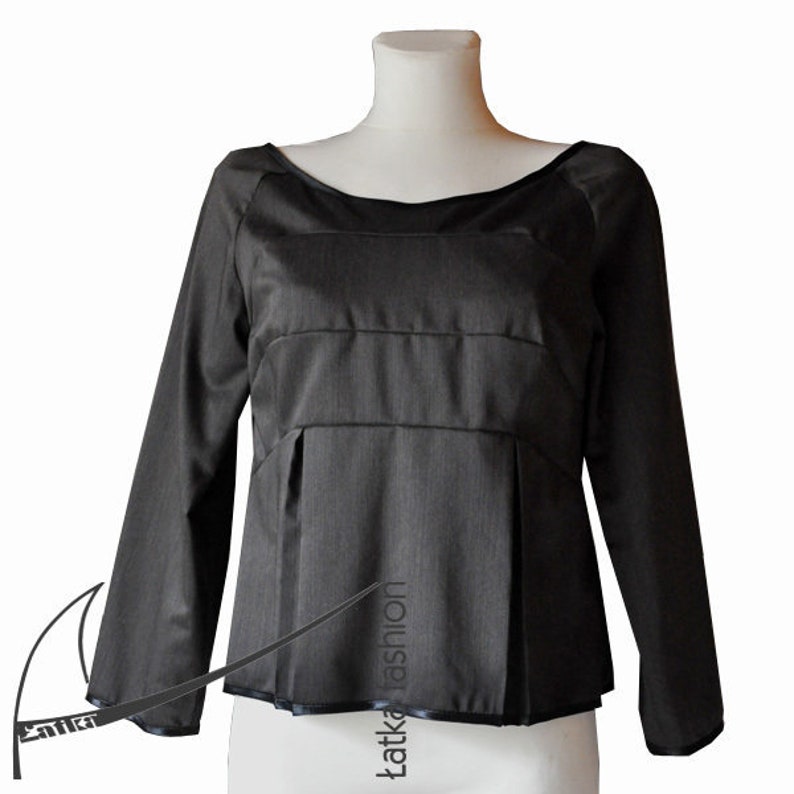 Dark Wave blouse image 1