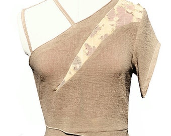 Asymmetric Top with panels