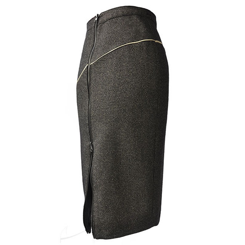 Skirt with diagonal trim image 2