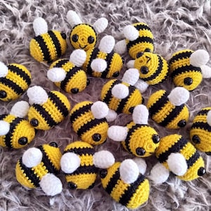 Mini Bee crochet plush amigurumi keychain keyring