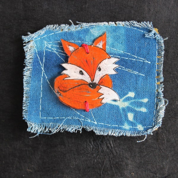 Broche renard cyanotype originale sur tissu et cuir pièce unique d'une petite série