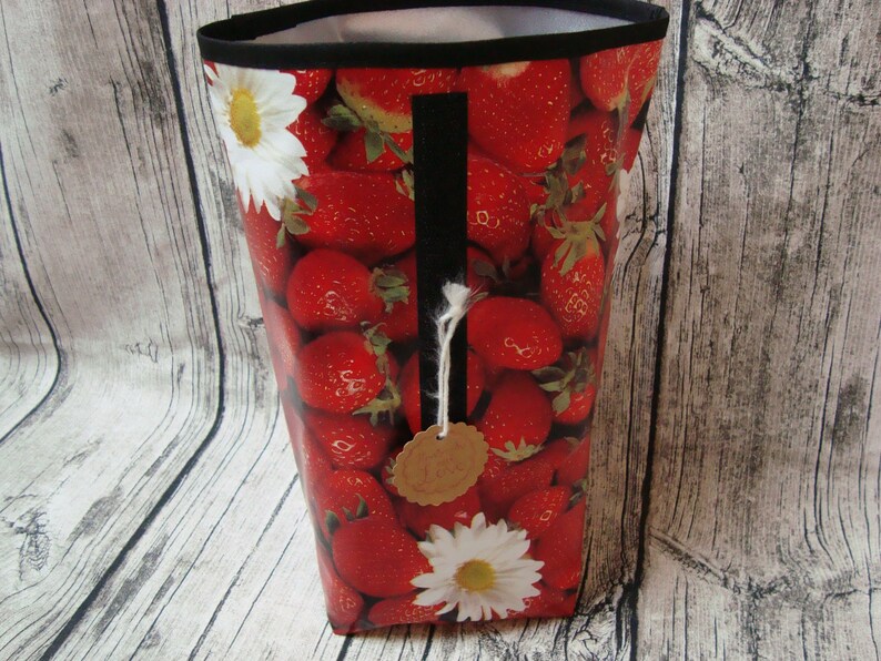 Lunchbag klein Kühltasche Erdbeere Bild 2