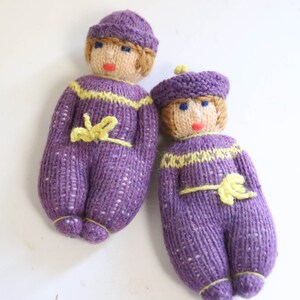 Vintage Set of 2 Rag Doll Waldorf-Art Handmade 12 cm Sibling Wool Doll Cuddly Doll Waldorf Doll Toy Knitted Doll image 2