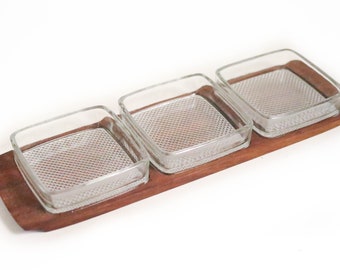 Vintage DDR Bowls deskundige Set van 3 platen glazen snack kommen bieden kommen teakhouten plaat kommen 70s 70s mid century glazen kommen