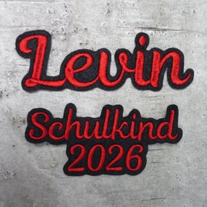 Set Große Namensapplikation + Schulkind 2026 (Schrift 1) Aufnäher/Applikation schwarzer Filz Wunschname Farbauswahl Einschulung Schultüte