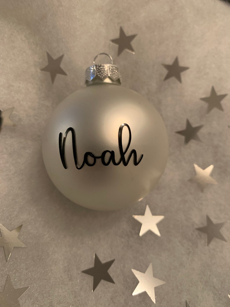 Weihnachtskugel mit Namen personalisiert Christbaumkugel - Etsy.de