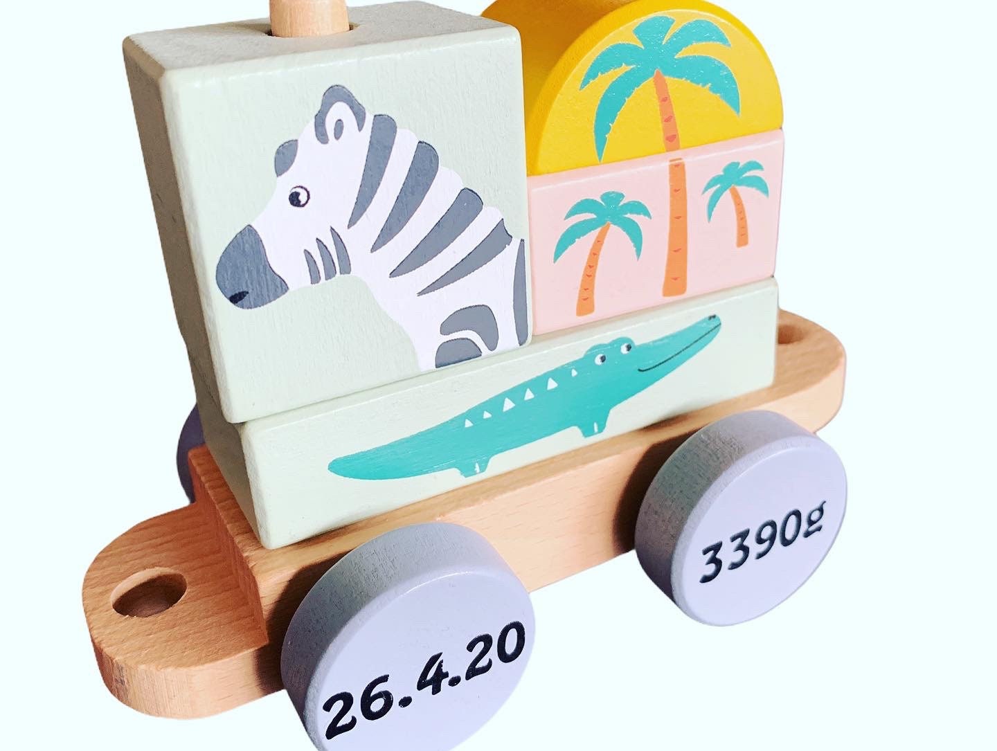 Eisenbahn personalisiert mit Namen Geburtsdaten Holzzug | Etsy