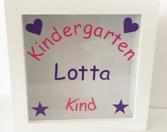 Spardose mit Namen Kindergarten ( Bilderrahmen)