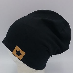 Beanie Mütze schwarz für Kinder, Männer und Frauen, mit Stern, Hipster Mütze Bild 1