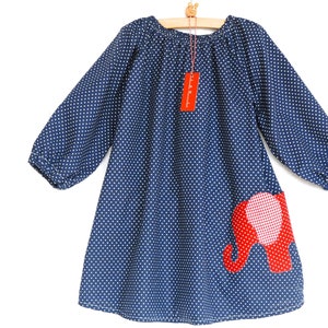 Girls' dress with elephant bag made of dark blue cotton with white dots Lina Bullerbü dress, comfortable, casual and elegant. image 3