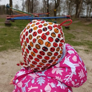 Casquette Marinchen avec queue, avec coccinelle et rouge, casquette de transition. image 9