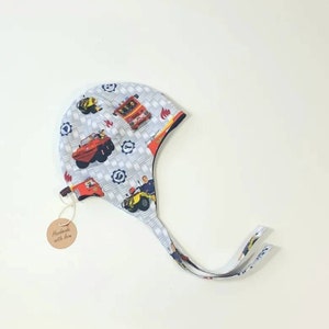 Baby-Children's hat to tie Paulchen cuddly warm and comfortable with fire engine pattern image 1