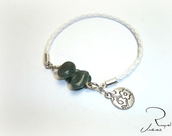 Bracelet cuir blanc et jade vert, bracelet délicat pour femme avec jade vert et cuir, bracelet tressé en cuir blanc, bijoux en jade vert