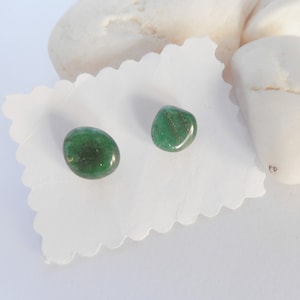 Green jade earrings, button earrings with natural stone, green woman earrings, small woman earrings, gift for woman..