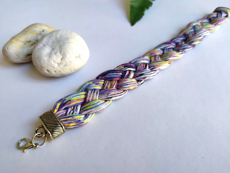 Bracelet en tissu tressé multicolore, bracelet en coton tressé multicolore, bracelet en coton recyclé, bracelet tressé unisexe. image 5