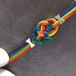LGTBQ Lederarmband für Homosexuell Stolz Tag, Regenbogenflagge Armband, mehrfarbige Armband, Homosexuell Stolz Tag Armband, Armband Knoten Bild 7